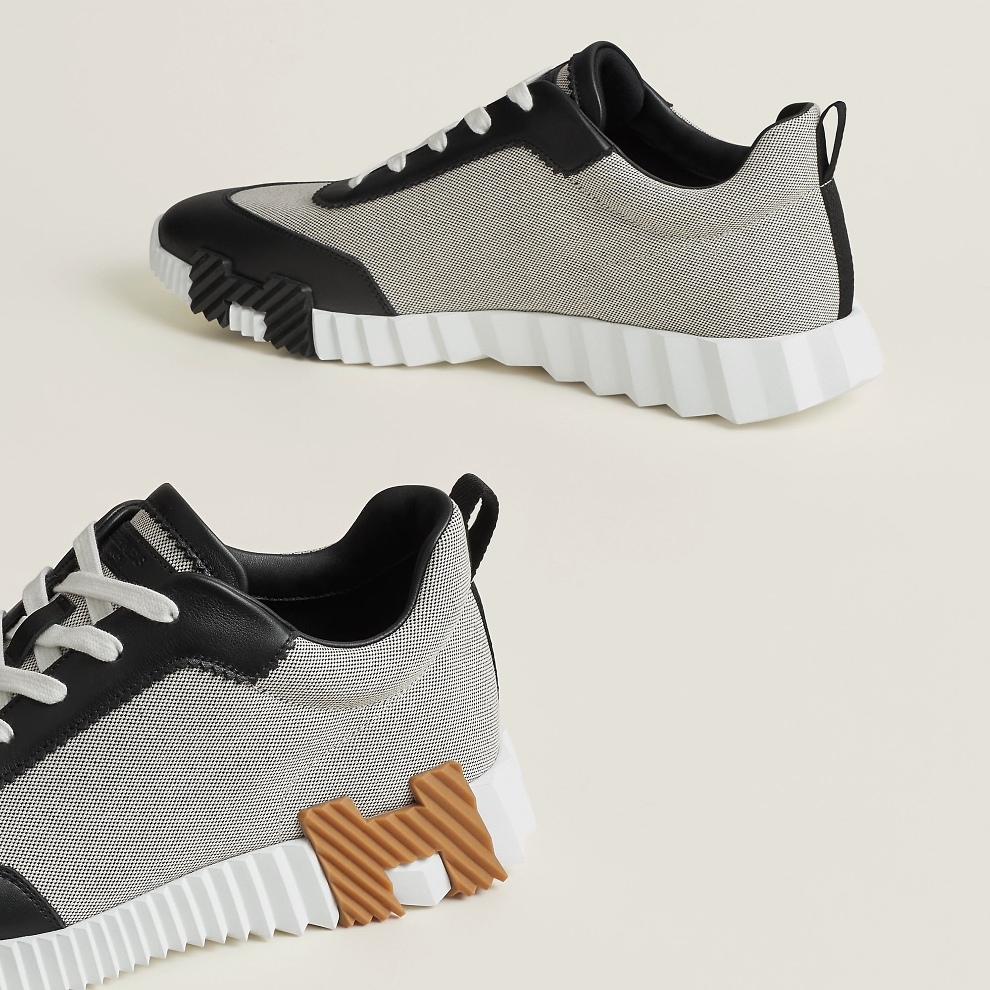 Hermes - Bouncing Sneaker